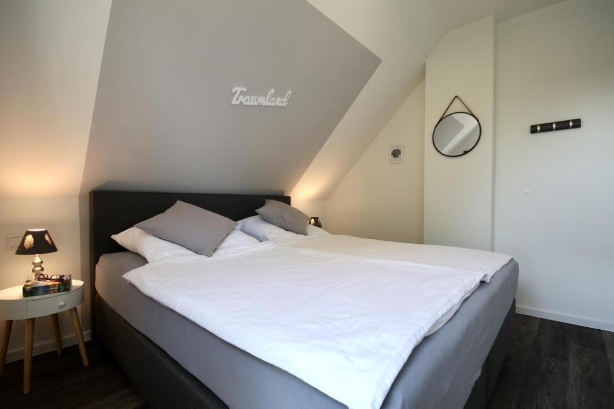 Am Kutterhafen 28 - Prielhuus Villa Fedderwardersiel Ngoại thất bức ảnh